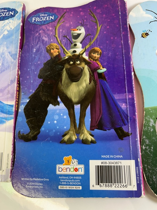 Lot of 3 Disney Frozen Books Forever Sisters, Land of Snow and Ice, Summer Bliss - Picture 6 of 12